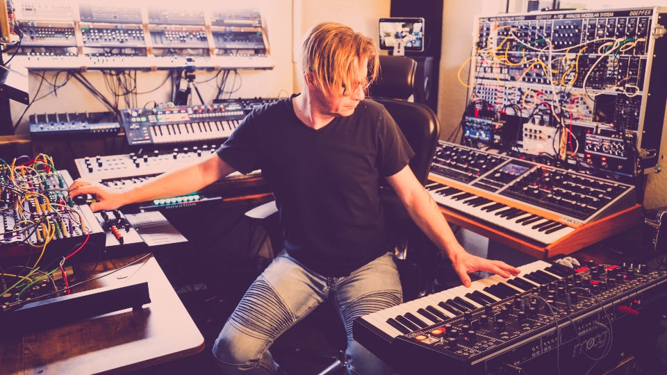 Unlimited Commercial Music License for Studios & Developers – 100 Albums